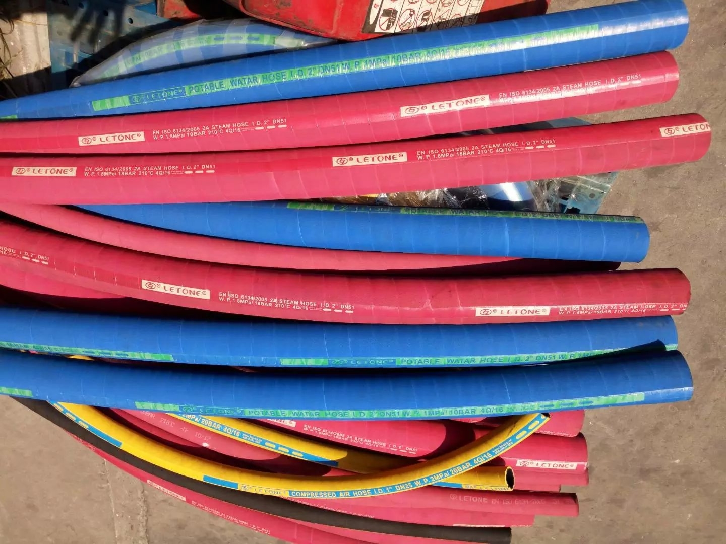 Chemical hose, nitric acid resistant for transport, inner diameter 28mm